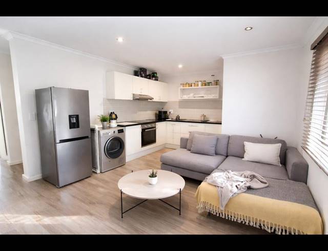 1 BEDROOM APARTMENT FOR SALE IN RONDEBOSCH